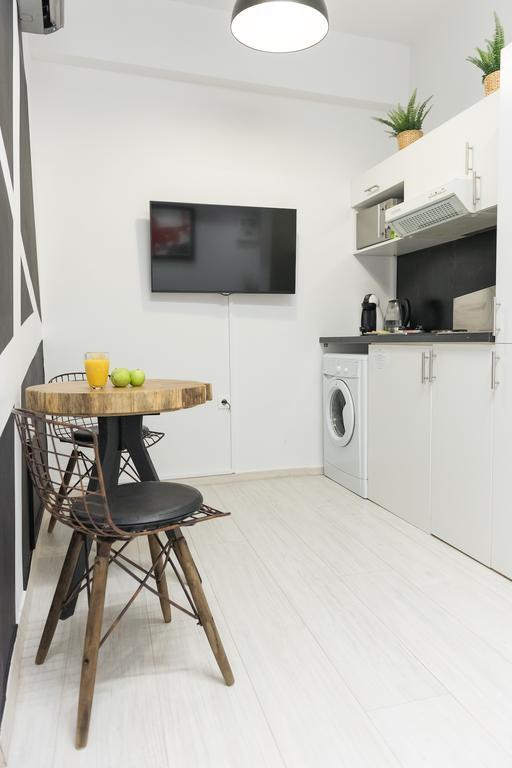 Acropolis Cozy Studio By Livin Urbban Athens Exterior photo